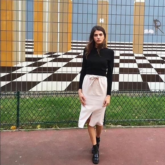 AA Getty Skirt