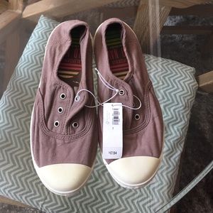 Brown slip on sneakers