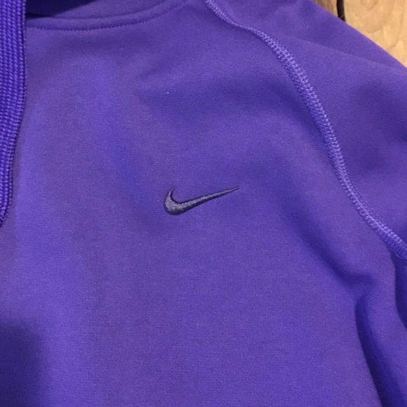Nike pullover - Picture 2 of 2