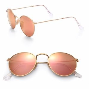 Round mirrored rose gold Ray-Bans
