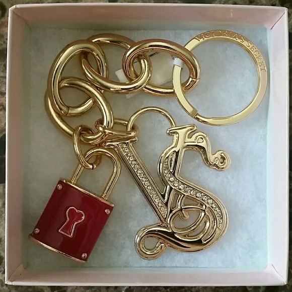 Long Keychain (Red) - Picture 2 of 3