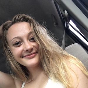 Meet your Posher, Savannah