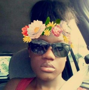 Meet your Posher, Kayla