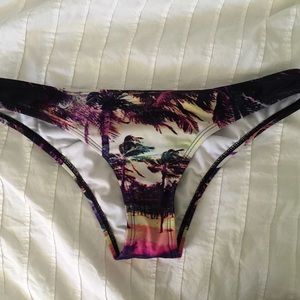 Roxy bikini bottoms