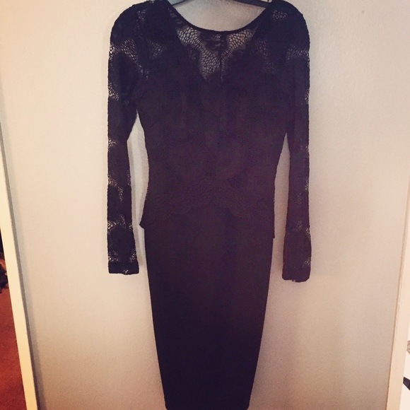 LACE BODIED DRESS - Picture 2 of 2