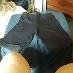 Womens plus, 3x (26-28),  black shorts, nwot,