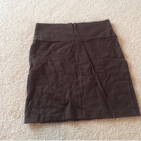 Skirt - Picture 2 of 2