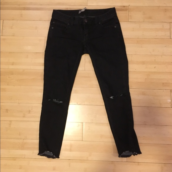 Free people destroyed skinny jean