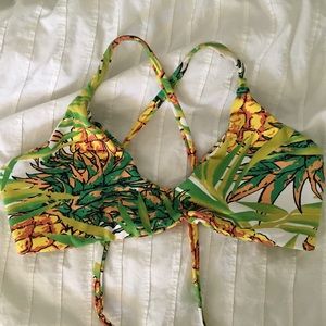 Midori bikini top