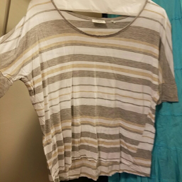 Lounge top, has a silky soft feel, gently worn