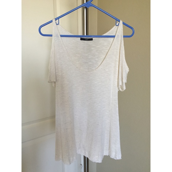 Cold Shoulder Tee