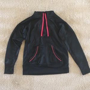 Athletic sweatshirt