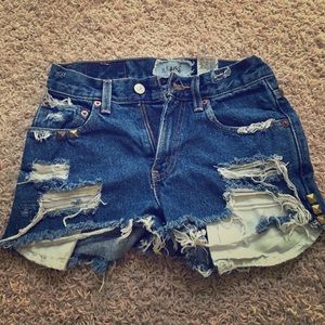 Cute high waisted jean shorts