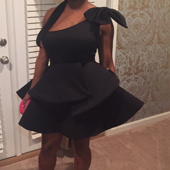 Custom dress - Picture 4 of 4