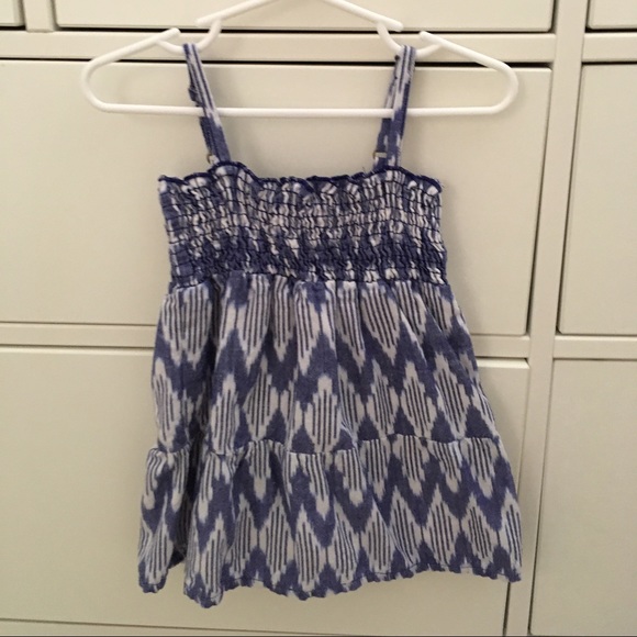 Peek dress