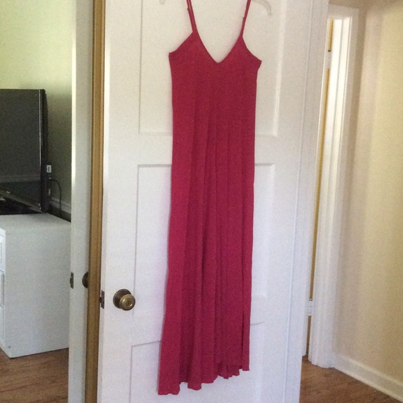 Hot pink Puella maxi dress. Price ⬇️