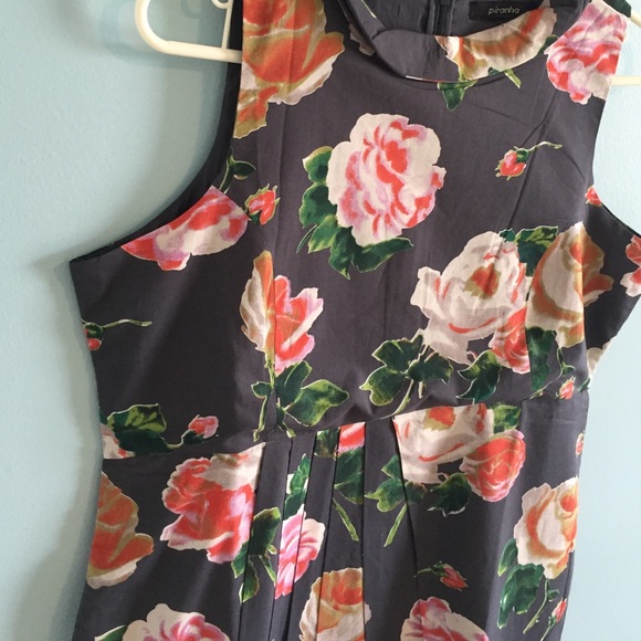 Grey floral dress - Picture 3 of 3