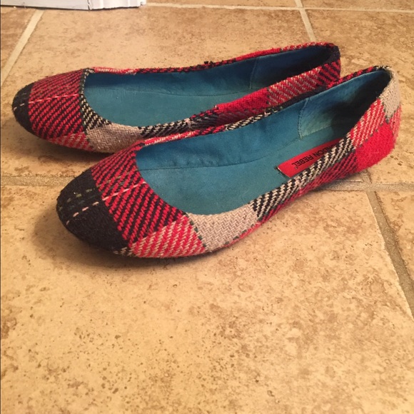 London Rebel Plaid Flats - Picture 1 of 1