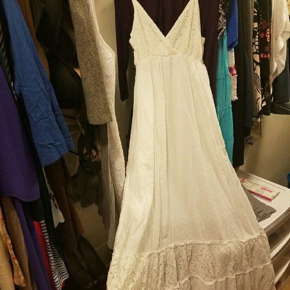 White sundress, cute designs, med/lrg
