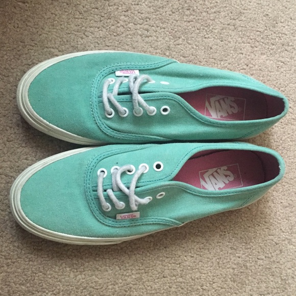 Teil Vans