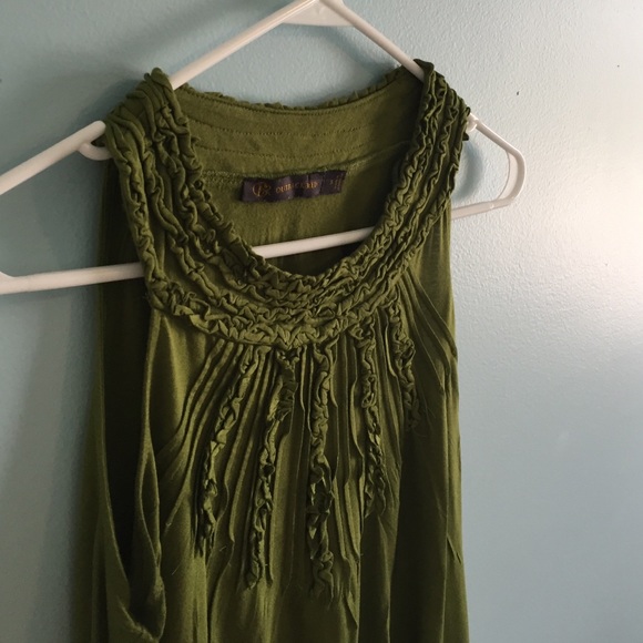 Limited olive green tank top w/ ruffle neckline - Picture 3 of 4