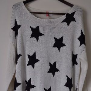 Oversized Chunky Knit Star Sweater