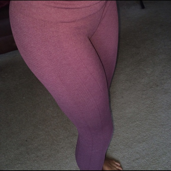Lululemon ebb to street pant in Bordeaux Drama