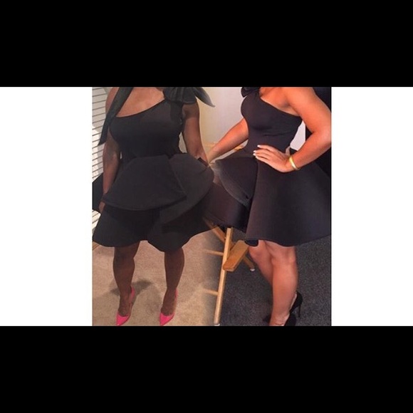 Custom Dress - Picture 3 of 4