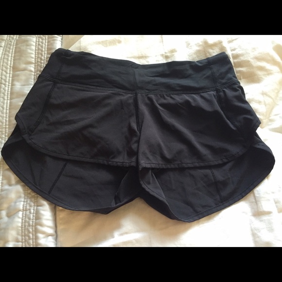 NWOT Lululemon speed short H20