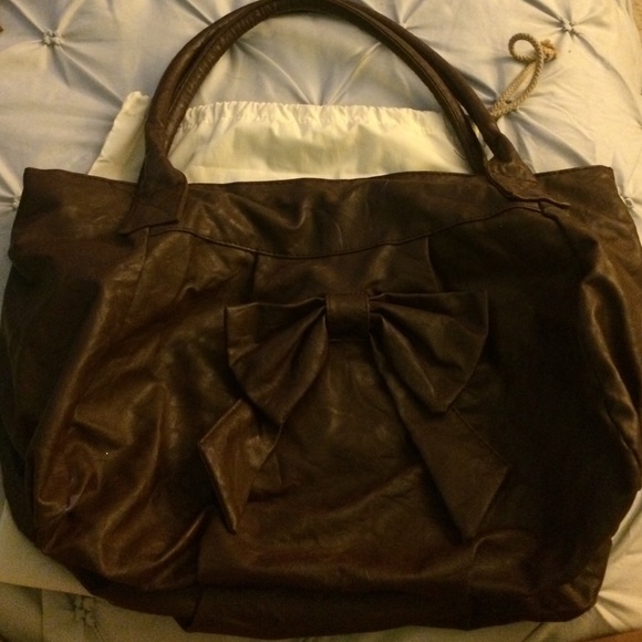 Brown, bow purse