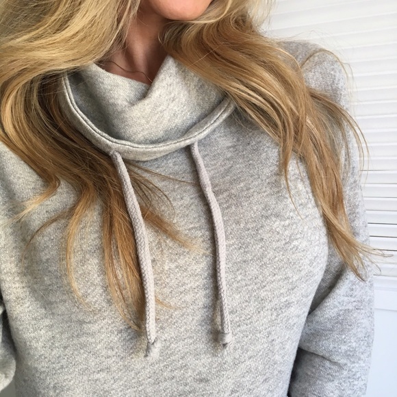 Sold• Everyday Grey Pullover - Picture 2 of 4