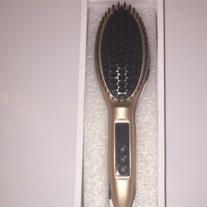 BRAND NEW HAIR STRAIGHTNER