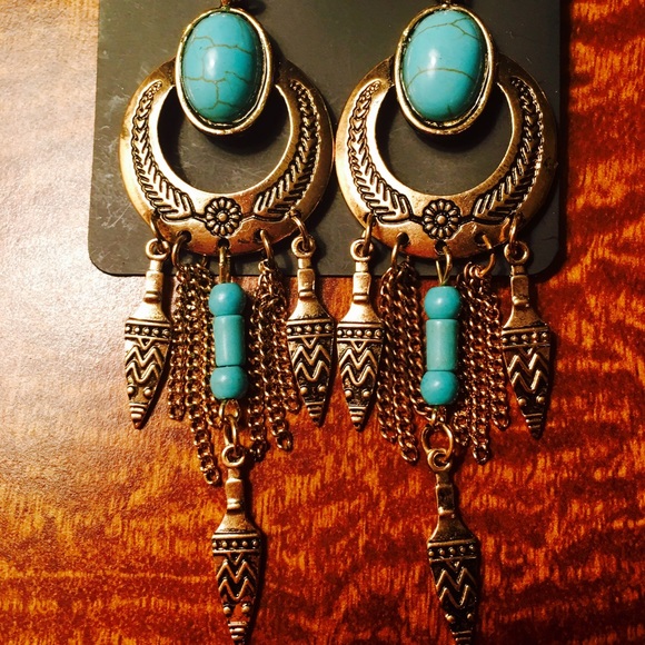 Bohemian Dangle Earrings in Vintage Gold Turquoise - Picture 2 of 7