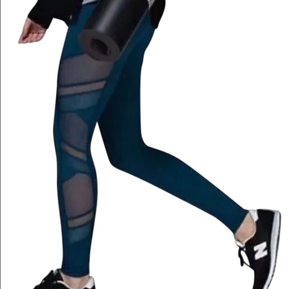 Blue lululemon just breathe mesh leggings