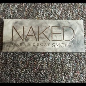 Urban Decay Naked Smoky