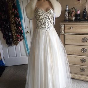 New! Vanilla/white Sequin prom dress! Never worn!