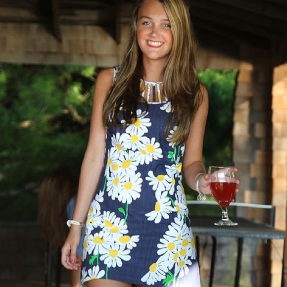 Lilly Pulitzer Daisy Print Shift Dress