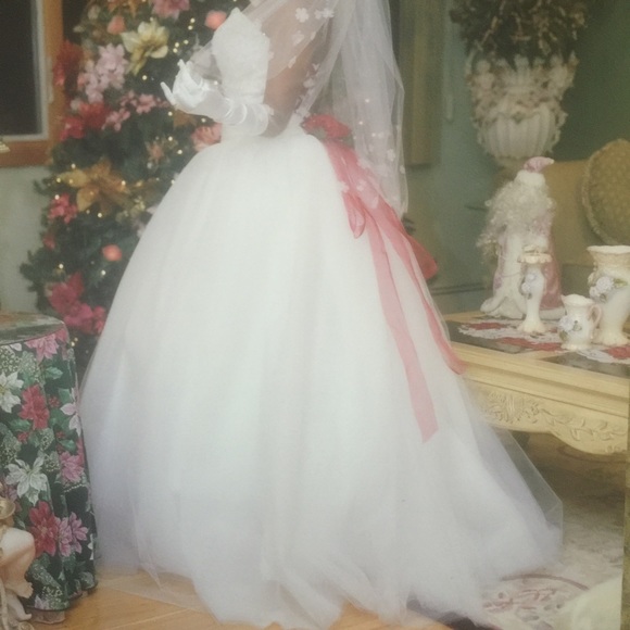 Weeding dress. Made by Lázaro