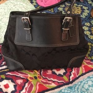 AUTHENTIC Coach signature carryall