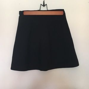 brandy melville plain black skirt