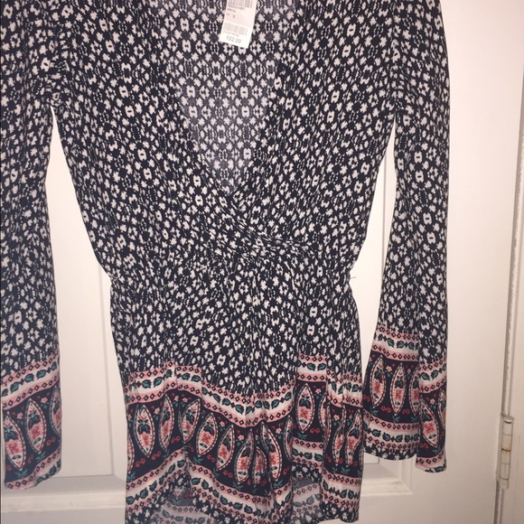 Brand new cute colorful romper! (Small)