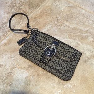 Coach clutch/wristlet