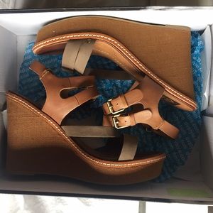 NWT Dolce Vita brown wedge sandals