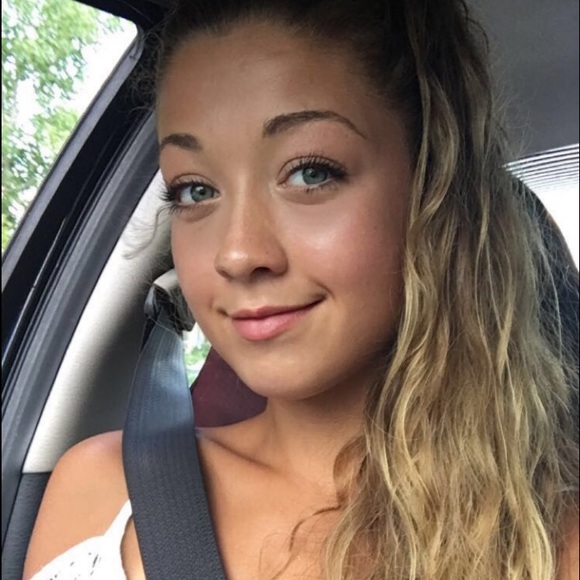 Meet your Posher, Melinda