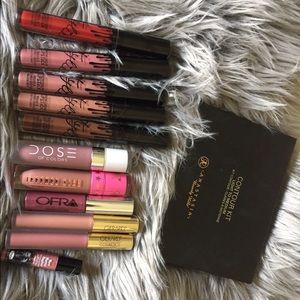 ON HOLD FOR TIANAPINTO8 Liquid lipstick bundle
