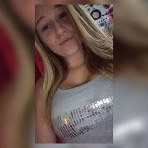 Meet your Posher, Kaitlyn