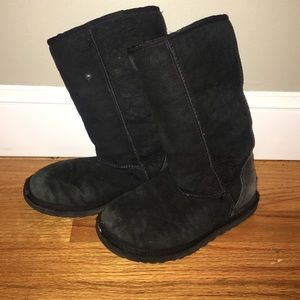 tall black uggs