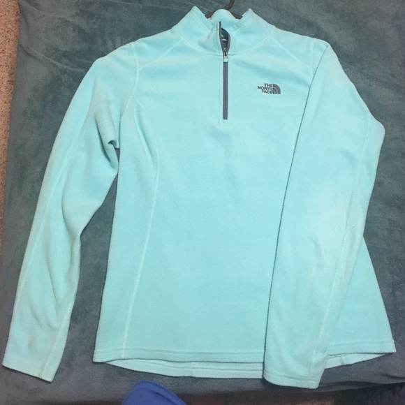 The North Face Quarter Zip Fleece pullover
