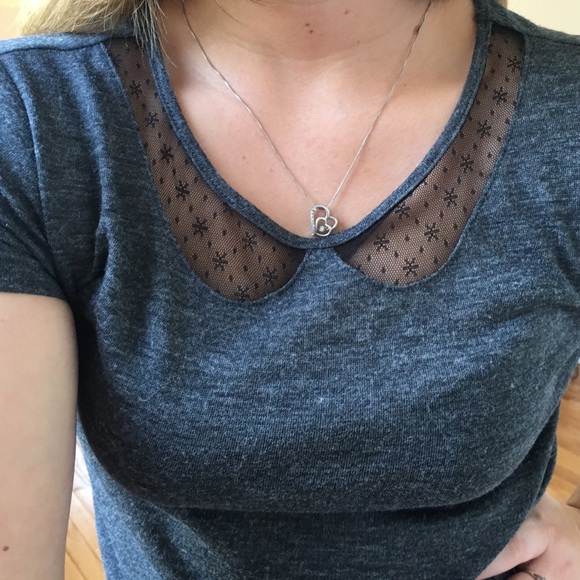 M Princess Vera Wang Top - Picture 3 of 4