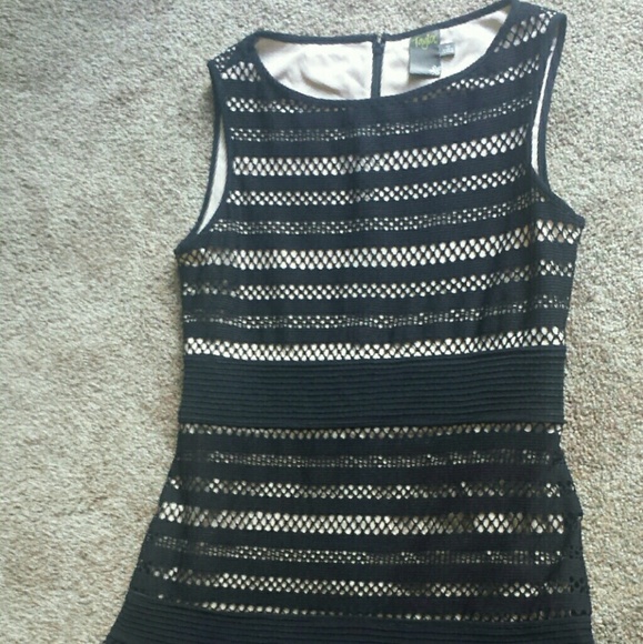 Taylor Dresses Dresses & Skirts - Black lace fully lined Taylor dress